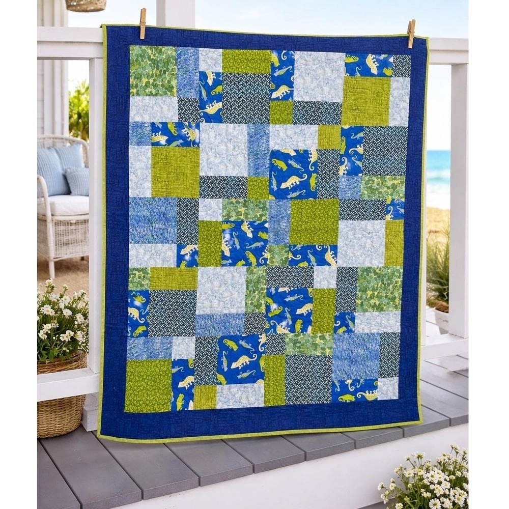 Handmade‎ Patchwork Quilt 54x62 Blue Green Beach House Gecko Throw